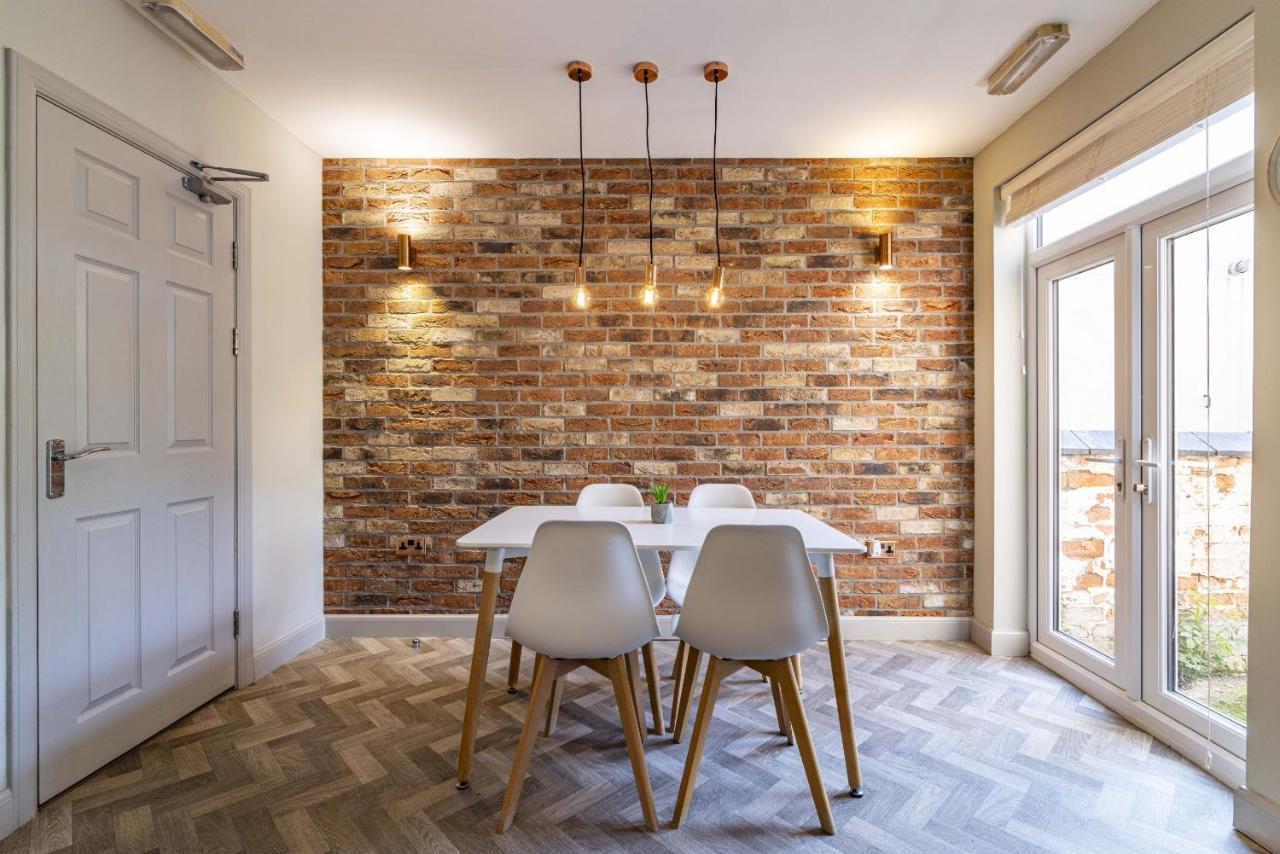 Stay @ Baker Street Дерби Экстерьер фото